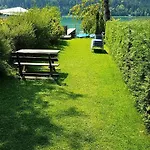 Haus Christina * Weissensee