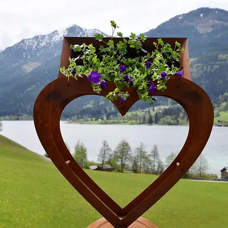 Haus Christina * Weissensee